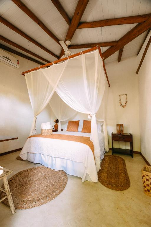 Varanda rústica da Pousada Ó Paí, Ó